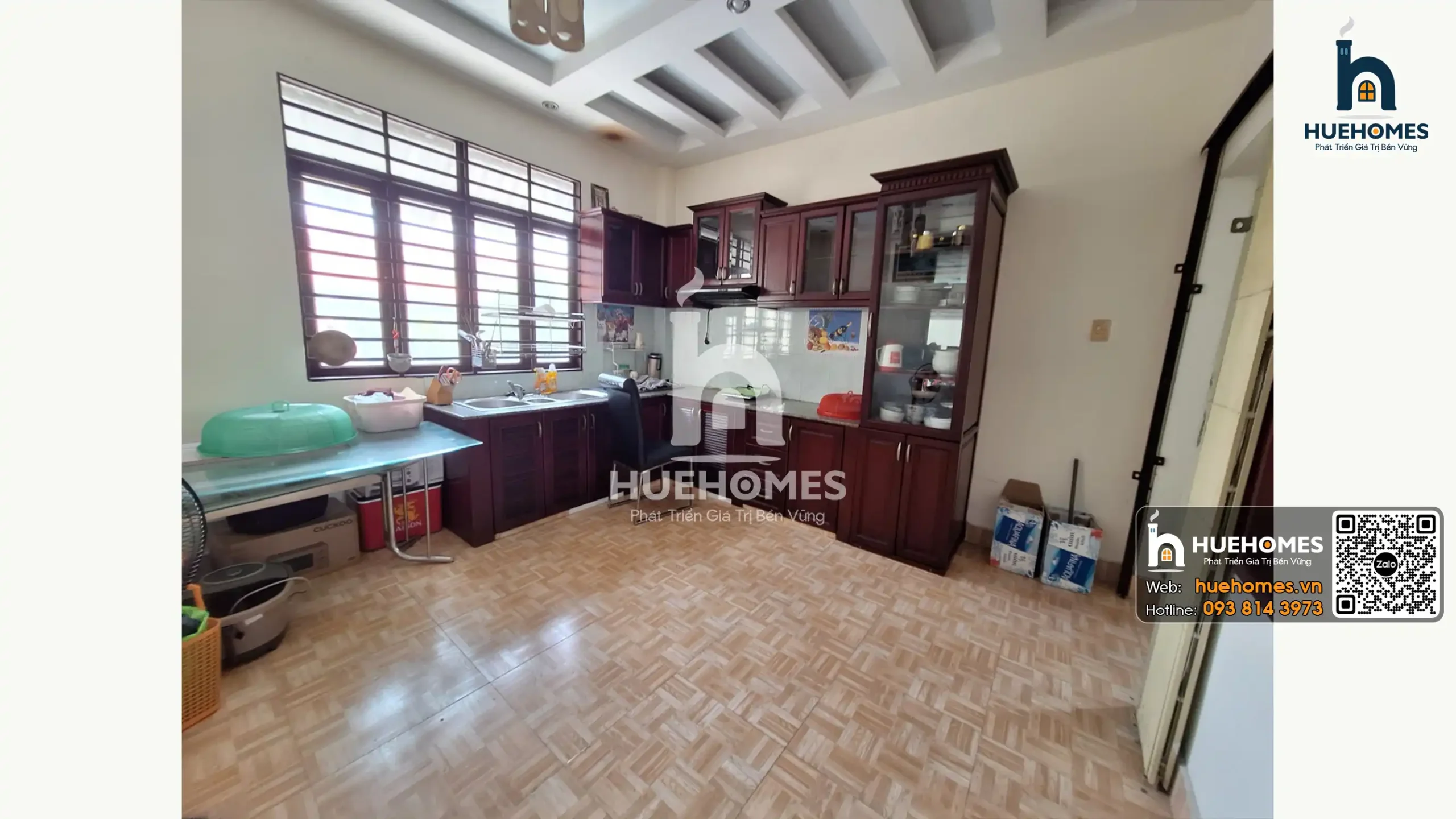 Bán nhà 4 Tầng, Tăng Nhơn Phú, Q9, 6.8 tỷ, 4pn SG-Q9-NP-00011